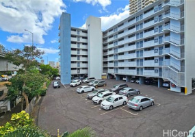 2873 King Street,Honolulu,Hawaii,96826,1 Bedroom Bedrooms,1 BathroomBathrooms,Condo/Townhouse,King,2,18135510