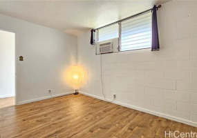 2873 King Street,Honolulu,Hawaii,96826,1 Bedroom Bedrooms,1 BathroomBathrooms,Condo/Townhouse,King,2,18135510