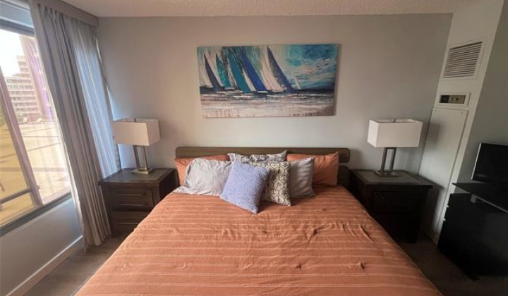 1778 Ala Moana Boulevard,Honolulu,Hawaii,96815,2 Bedrooms Bedrooms,2 BathroomsBathrooms,Condo/Townhouse,Ala Moana,12,19299882
