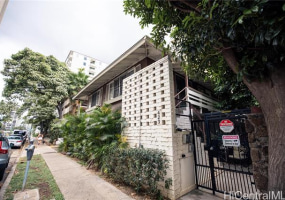 223 Saratoga Road,Honolulu,Hawaii,96815,1 Bedroom Bedrooms,2 BathroomsBathrooms,Condo/Townhouse,Saratoga,11,17737378