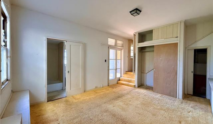 3655 Nihipali Place,Honolulu,Hawaii,96816,3 Bedrooms Bedrooms,2 BathroomsBathrooms,Single family,Nihipali,19300698
