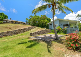 44-519 Kaneohe Bay Drive,Kaneohe,Hawaii,96744,6 Bedrooms Bedrooms,6 BathroomsBathrooms,Single family,Kaneohe Bay,18136982