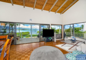 44-519 Kaneohe Bay Drive,Kaneohe,Hawaii,96744,6 Bedrooms Bedrooms,6 BathroomsBathrooms,Single family,Kaneohe Bay,18136982