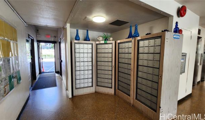 445 Kaiolu Street,Honolulu,Hawaii,96815,1 ベッドルーム ベッドルーム,1 バスルームバスルーム,コンド / タウンハウス,Kaiolu,9,18588471
