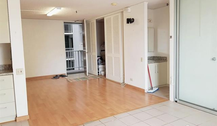 1226 Alexander Street,Honolulu,Hawaii,96826,2 Bedrooms Bedrooms,1 BathroomBathrooms,Condo/Townhouse,Alexander,6,18136993