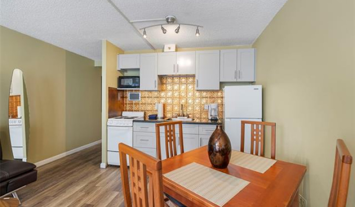 364 Seaside Avenue,Honolulu,Hawaii,96815,1 バスルームバスルーム,コンド / タウンハウス,Seaside,5,18588492