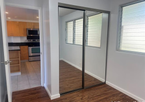 1099 Green Street,Honolulu,Hawaii,96822,2 ベッドルーム ベッドルーム,1 バスルームバスルーム,コンド / タウンハウス,Green,1,18137110