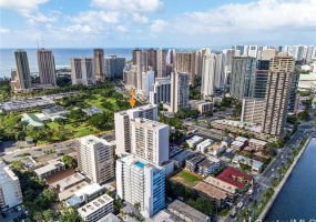 430 Keoniana Street,Honolulu,Hawaii,96815,1 Bedroom Bedrooms,1 BathroomBathrooms,Condo/Townhouse,Keoniana,10,18137280