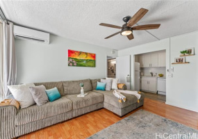 430 Keoniana Street,Honolulu,Hawaii,96815,1 Bedroom Bedrooms,1 BathroomBathrooms,Condo/Townhouse,Keoniana,10,18137280