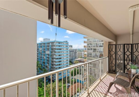 430 Keoniana Street,Honolulu,Hawaii,96815,1 Bedroom Bedrooms,1 BathroomBathrooms,Condo/Townhouse,Keoniana,10,18137280