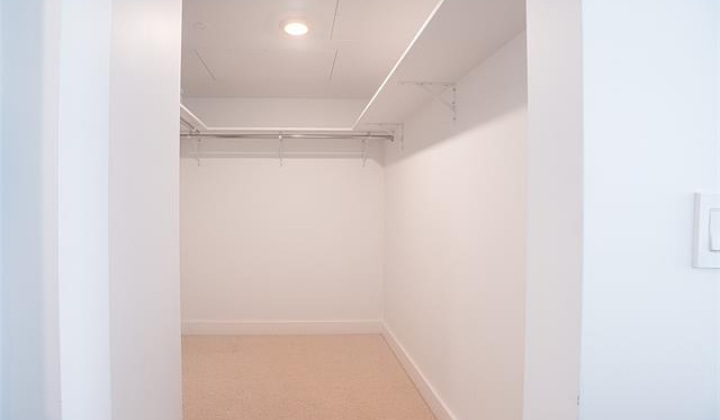 629 Keeaumoku Street,Honolulu,Hawaii,96814,2 ベッドルーム ベッドルーム,2 バスルームバスルーム,コンド / タウンハウス,Keeaumoku,29,19334250