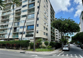 2355 Ala Wai Boulevard,Honolulu,Hawaii,96815,1 Bedroom Bedrooms,1 BathroomBathrooms,Condo/Townhouse,Ala Wai,6,18138910