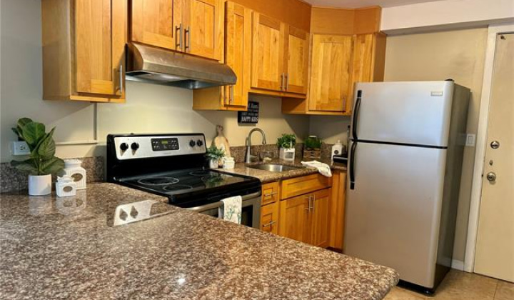 2355 Ala Wai Boulevard,Honolulu,Hawaii,96815,1 Bedroom Bedrooms,1 BathroomBathrooms,Condo/Townhouse,Ala Wai,6,18138910