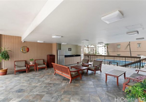 2121 Ala Wai Boulevard,Honolulu,Hawaii,96815,2 ベッドルーム ベッドルーム,1 バスルームバスルーム,コンド / タウンハウス,Ala Wai,17,18139298