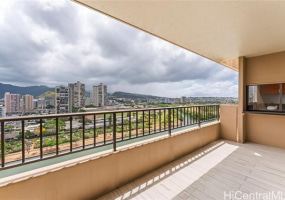 2121 Ala Wai Boulevard,Honolulu,Hawaii,96815,2 ベッドルーム ベッドルーム,1 バスルームバスルーム,コンド / タウンハウス,Ala Wai,17,18139298