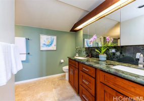 223 Saratoga Road,Honolulu,Hawaii,96815,1 BathroomBathrooms,Condo/Townhouse,Saratoga,12,17740082