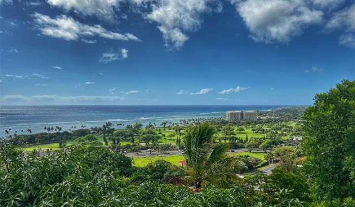 1460 Kamole Street,Honolulu,Hawaii,96821,4 ベッドルーム ベッドルーム,3 バスルームバスルーム,一戸建て,Kamole,18591693