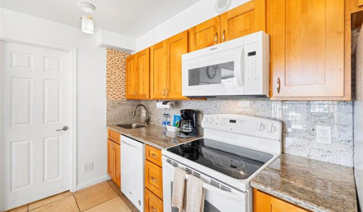 201 Ohua Avenue,Honolulu,Hawaii,96815,1 ベッドルーム ベッドルーム,1 バスルームバスルーム,コンド / タウンハウス,Ohua,31,18591786