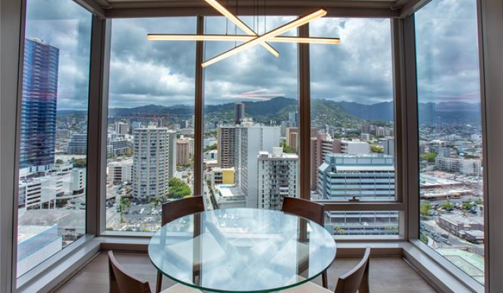 1555 Kapiolani Boulevard,Honolulu,Hawaii,96814,1 ベッドルーム ベッドルーム,1 バスルームバスルーム,コンド / タウンハウス,Kapiolani,19,18140271
