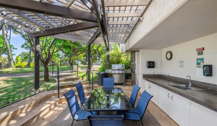 250 Kawaihae Street,Honolulu,Hawaii,96825,2 ベッドルーム ベッドルーム,2 バスルームバスルーム,コンド / タウンハウス,Kawaihae,10,18140641
