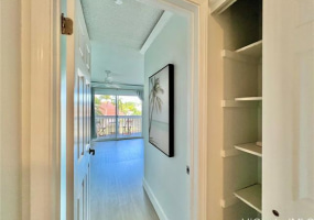 565 Keolu Drive,Kailua,Hawaii,96734,4 ベッドルーム ベッドルーム,2 バスルームバスルーム,コンド / タウンハウス,Keolu,1,18141992