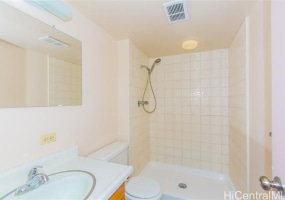 2877 Kalakaua Avenue,Honolulu,Hawaii,96815,2 Bedrooms Bedrooms,2 BathroomsBathrooms,Condo/Townhouse,Kalakaua,5,17740972