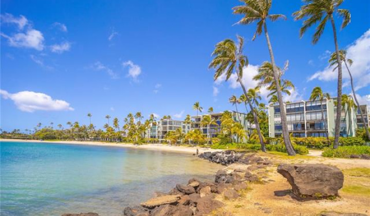 4999 Kahala Avenue,Honolulu,Hawaii,96816,2 ベッドルーム ベッドルーム,2 バスルームバスルーム,コンド / タウンハウス,Kahala,1,18142417