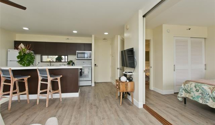 201 Ohua Avenue,Honolulu,Hawaii,96815,1 ベッドルーム ベッドルーム,1 バスルームバスルーム,コンド / タウンハウス,Ohua,30,18605123