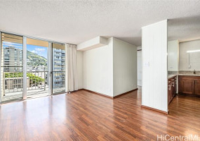 1415 Punahou Street,Honolulu,Hawaii,96822,2 ベッドルーム ベッドルーム,1 バスルームバスルーム,コンド / タウンハウス,Punahou,8,18143174