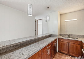 1415 Punahou Street,Honolulu,Hawaii,96822,2 ベッドルーム ベッドルーム,1 バスルームバスルーム,コンド / タウンハウス,Punahou,8,18143174