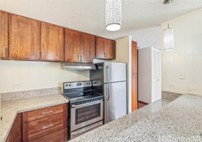 1415 Punahou Street,Honolulu,Hawaii,96822,2 ベッドルーム ベッドルーム,1 バスルームバスルーム,コンド / タウンハウス,Punahou,8,18143174