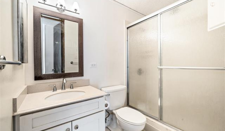 1415 Punahou Street,Honolulu,Hawaii,96822,2 ベッドルーム ベッドルーム,1 バスルームバスルーム,コンド / タウンハウス,Punahou,8,18143174