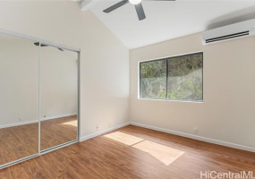 1623 Kalaniuka Way,Honolulu,Hawaii,96821,4 Bedrooms Bedrooms,2 BathroomsBathrooms,Single family,Kalaniuka,18683607