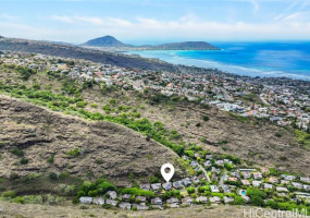 1623 Kalaniuka Way,Honolulu,Hawaii,96821,4 Bedrooms Bedrooms,2 BathroomsBathrooms,Single family,Kalaniuka,18683607