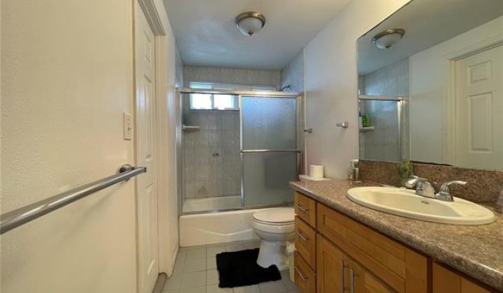 1522 Enos Lane,Honolulu,Hawaii,96822,8 Bedrooms Bedrooms,4 BathroomsBathrooms,Single family,Enos,18144845