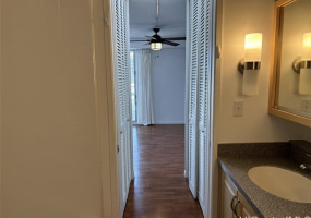 1655 Makaloa Street,Honolulu,Hawaii,96814,1 Bedroom Bedrooms,1 BathroomBathrooms,Condo/Townhouse,Makaloa,16,18145031