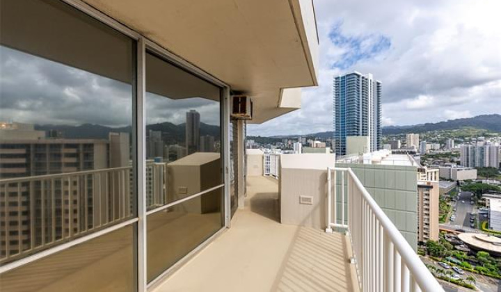 750 Amana Street,Honolulu,Hawaii,96814,2 ベッドルーム ベッドルーム,1 バスルームバスルーム,コンド / タウンハウス,Amana,21,19320772