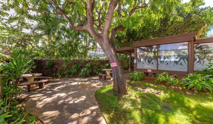 750 Amana Street,Honolulu,Hawaii,96814,2 ベッドルーム ベッドルーム,1 バスルームバスルーム,コンド / タウンハウス,Amana,21,19320772