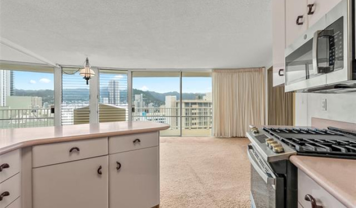 750 Amana Street,Honolulu,Hawaii,96814,2 ベッドルーム ベッドルーム,1 バスルームバスルーム,コンド / タウンハウス,Amana,21,19320772