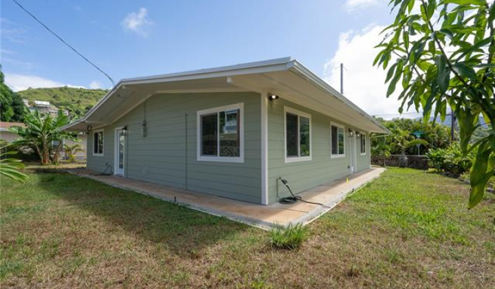 44-544 Kaneohe Bay Drive,Kaneohe,Hawaii,96744,4 Bedrooms Bedrooms,2 BathroomsBathrooms,Single family,Kaneohe Bay,18146273