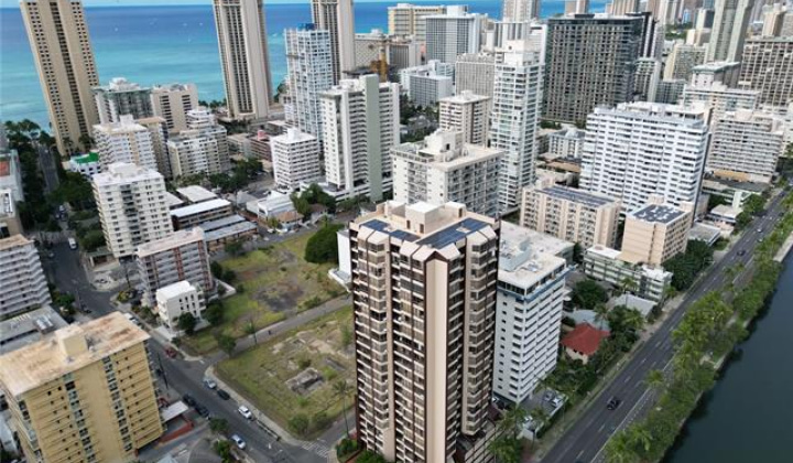 320 Liliuokalani Avenue,Honolulu,Hawaii,96815,2 ベッドルーム ベッドルーム,1 バスルームバスルーム,コンド / タウンハウス,Liliuokalani,15,18608496