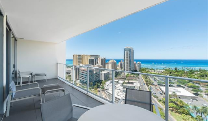 383 Kalaimoku Street,Honolulu,Hawaii,96815,1 Bedroom Bedrooms,1 BathroomBathrooms,Condo/Townhouse,Kalaimoku,23,18146859