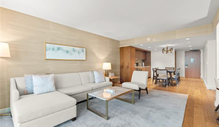 383 Kalaimoku Street,Honolulu,Hawaii,96815,1 Bedroom Bedrooms,1 BathroomBathrooms,Condo/Townhouse,Kalaimoku,23,18146859
