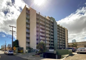 2500 Kalakaua Avenue,Honolulu,Hawaii,96815,2 Bedrooms Bedrooms,1 BathroomBathrooms,Condo/Townhouse,Kalakaua,5,17699552