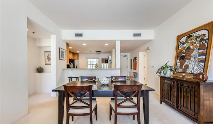 520 Lunalilo Home Road,Honolulu,Hawaii,96825,2 ベッドルーム ベッドルーム,2 バスルームバスルーム,コンド / タウンハウス,Lunalilo Home,2,18147867