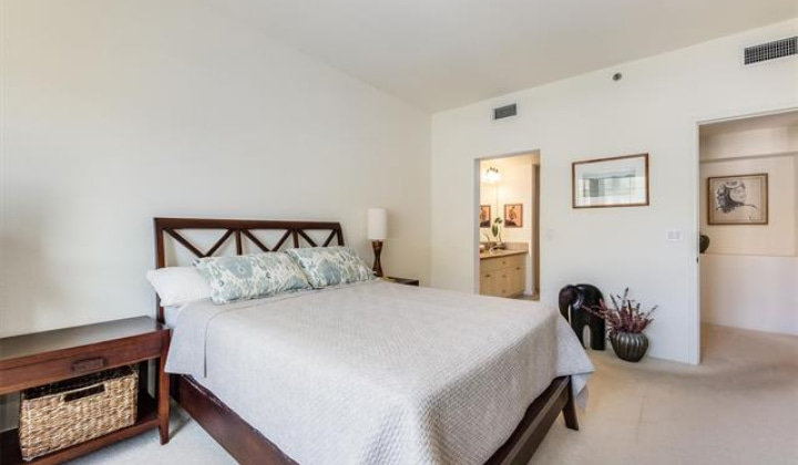 520 Lunalilo Home Road,Honolulu,Hawaii,96825,2 ベッドルーム ベッドルーム,2 バスルームバスルーム,コンド / タウンハウス,Lunalilo Home,2,18147867