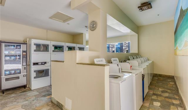 445 Seaside Avenue,Honolulu,Hawaii,96815,1 バスルームバスルーム,コンド / タウンハウス,Seaside,27,18609977
