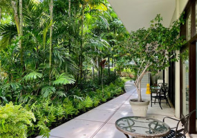 425 Ena Road,Honolulu,Hawaii,96815,1 ベッドルーム ベッドルーム,1 バスルームバスルーム,コンド / タウンハウス,Ena,10,18149123