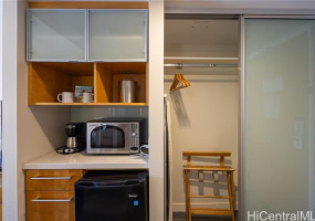 410 Atkinson Drive,Honolulu,Hawaii,96814,1 バスルームバスルーム,コンド / タウンハウス,Atkinson,11,18149376