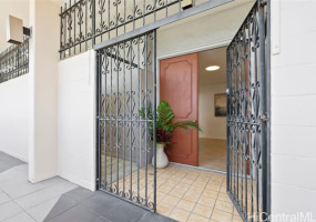 500 University Avenue,Honolulu,Hawaii,96826,2 Bedrooms Bedrooms,2 BathroomsBathrooms,Condo/Townhouse,University,18,18738424